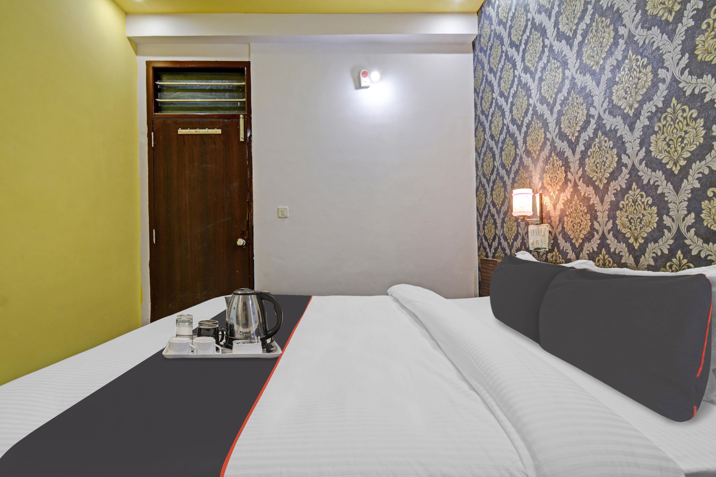 Hotel O Umaid Villa - Tap to explore photos