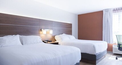 Holiday Inn Express Hotel & Suites Charlottetown Room Type - 2 Queen Beds Standard Allergen Treated