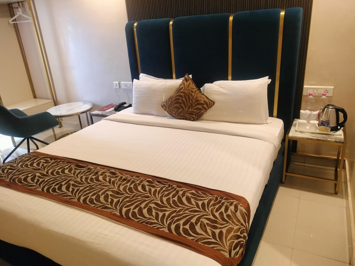 HOTEL SHREEHARI GRAND (PURE VEG) - Tap to explore photos