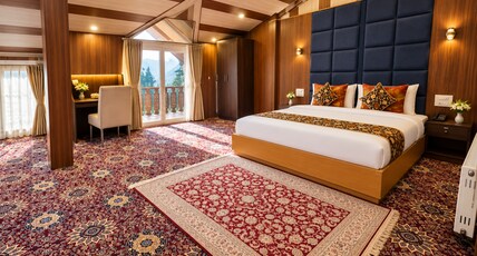 Hotel Gulmarg Hills Ski Slope Retreat | 5mins Walk to Gondola Room Type - Luxury Room with Private Balcony + Modern Bathtub Hotel Gulmarg Hills Ski Slope Retreat | 5mins Walk to Gondola Room Type - Luxury Room with Private Balcony + Modern Bathtub