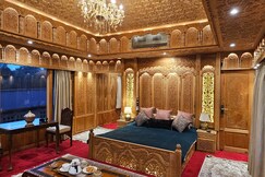 Harmukh Houseboat by Stay Pattern