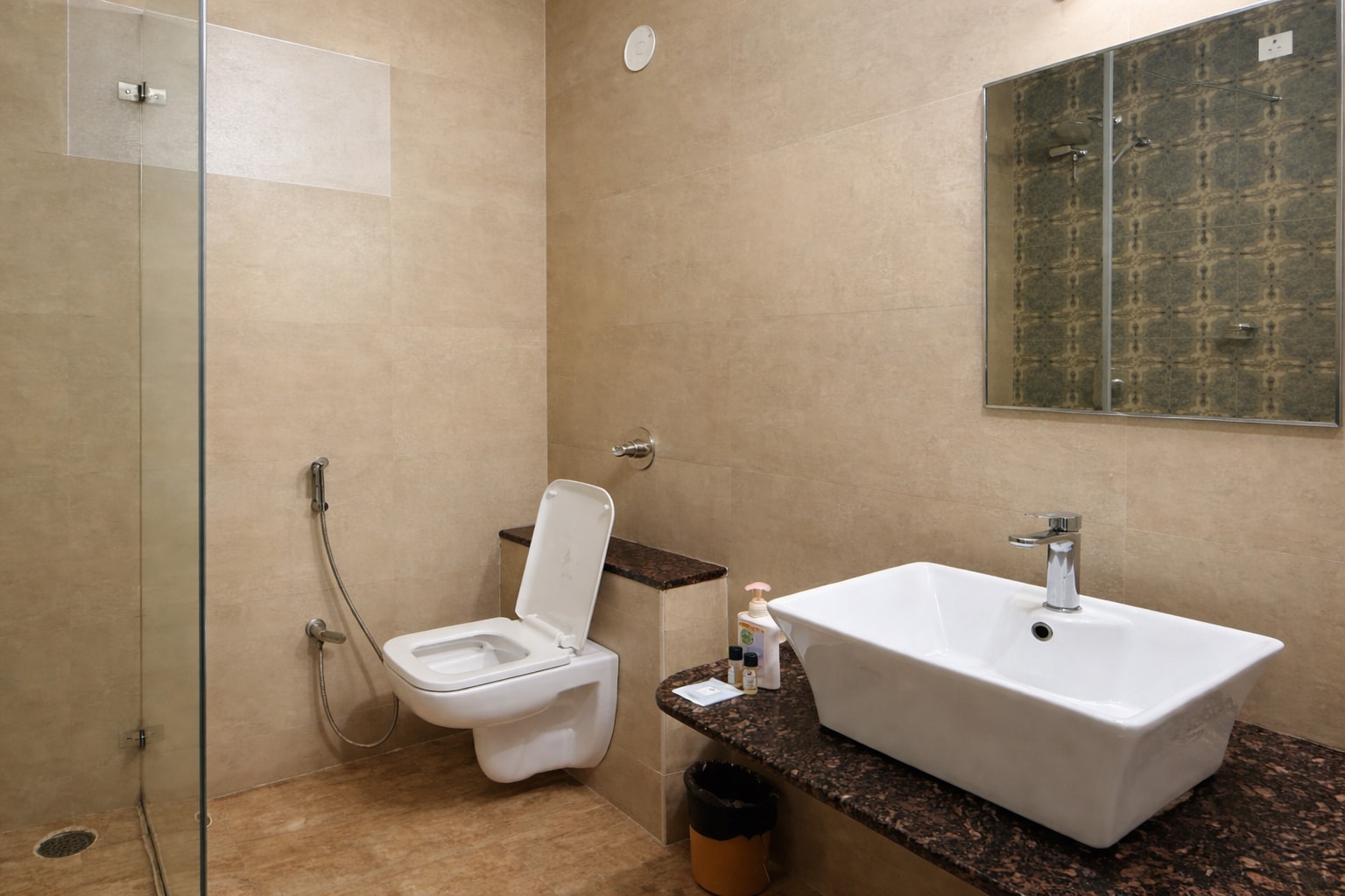 Coffee Bean Inn - A Boutique Stay - Tap to explore photos