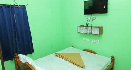 Whites Inn Vandalur Room Type - Standard AC Room