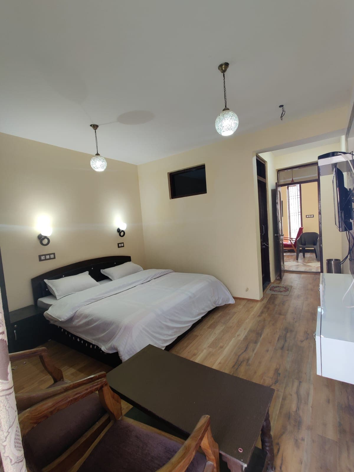 Hotel The Royal Kargil (Riverside) - Tap to explore photos