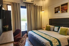 Ganga River The Homestay | On The Ganges By GRR