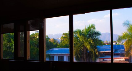 Hotel SkyKing Room Type - Luxury Room - Mountain View