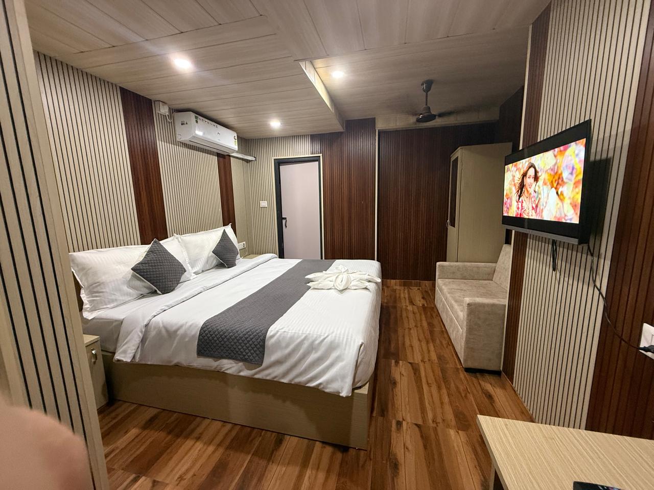 Hotel Alohi Grand (A Boutique Hotel) - Tap to explore photos