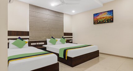 Treebo Arastu Grand Room Type - Superior Room