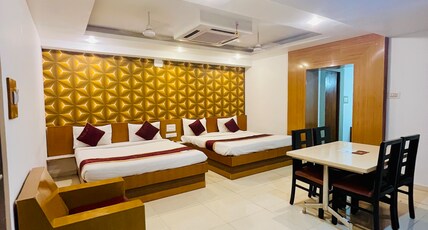 Brindhavan Hotel Room Type - Family AC 4Bedded