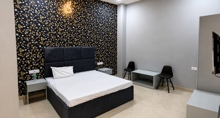 The Grand Yuvraj Room Type - Deluxe Room with Air Conditioning