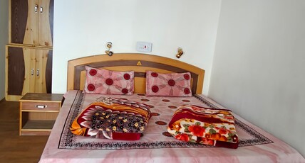Tashi ling  guest house and restaurant  Room Type - Room 302