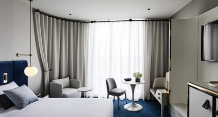 Hotel Chadstone Melbourne - MGallery by Sofitel Room Type - Classic King - 1 King - Accessible Room Hotel Chadstone Melbourne - MGallery by Sofitel Room Type - Classic King - 1 King - Accessible Room