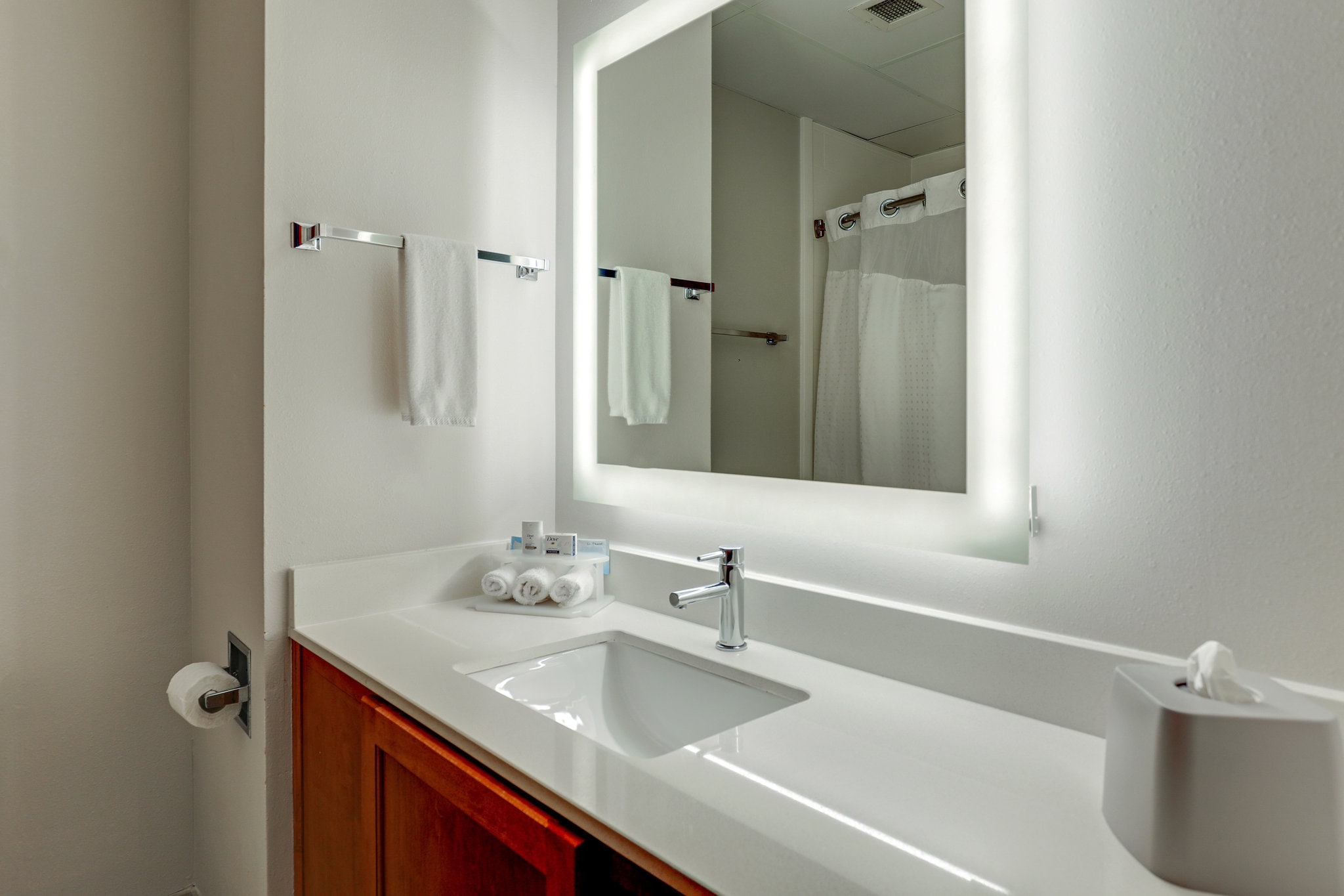 Holiday Inn Express CAMPBELLSVILLE - Tap to explore photos