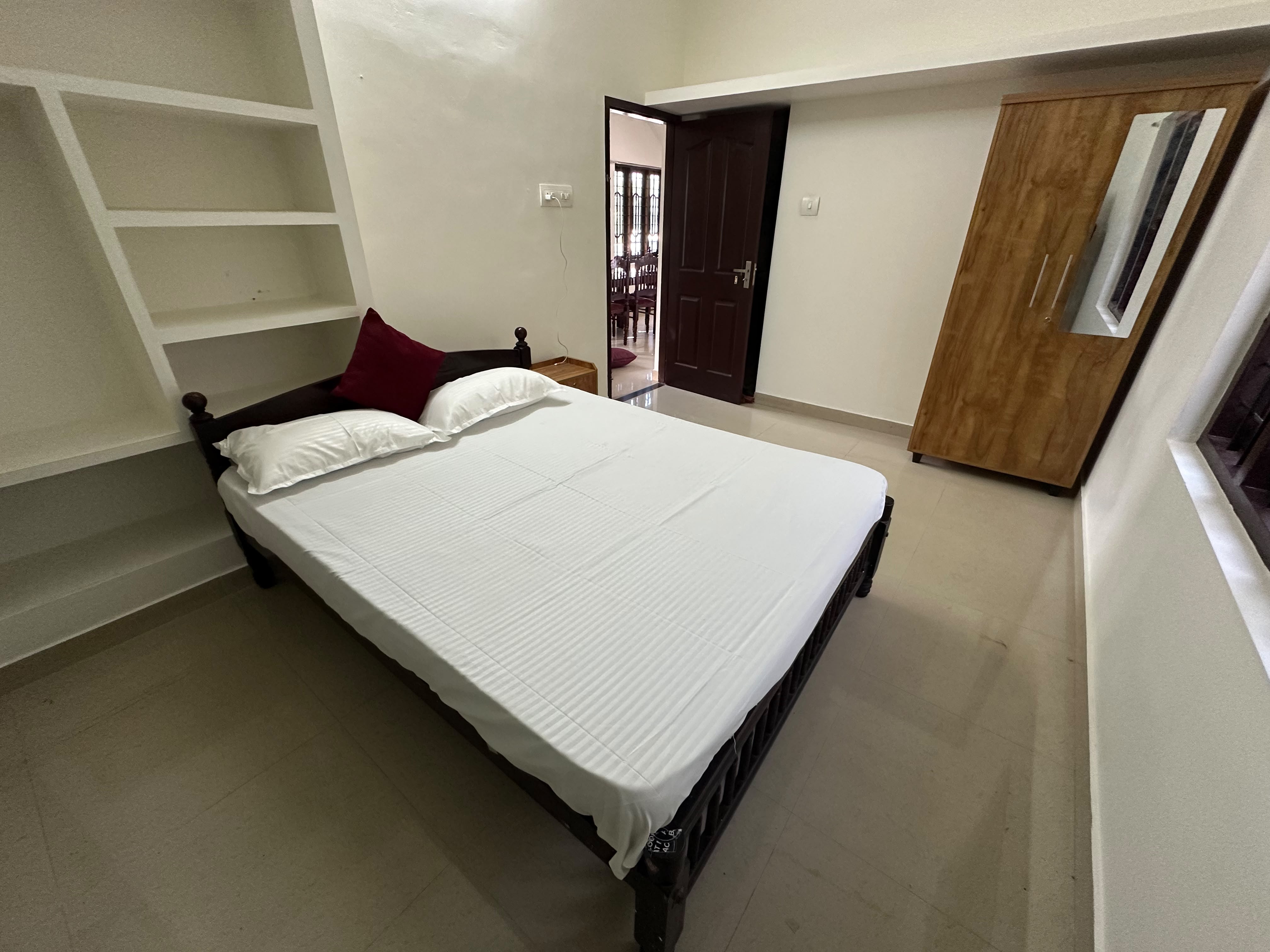 Paradise view stay's Cherai Beach Villa - Tap to explore photos