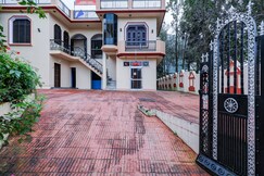 Hotel O Maha Maya Inn Home Stay