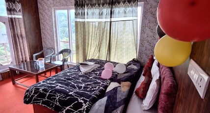 Hotel Himalaya Room Type - Deluxe Room