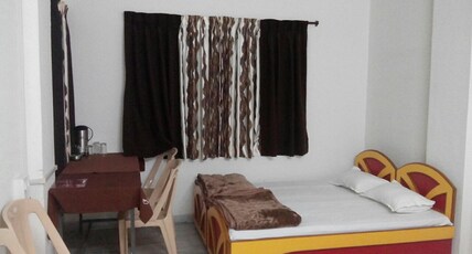Hotel Go-A Malwa Room Type - Classic Room