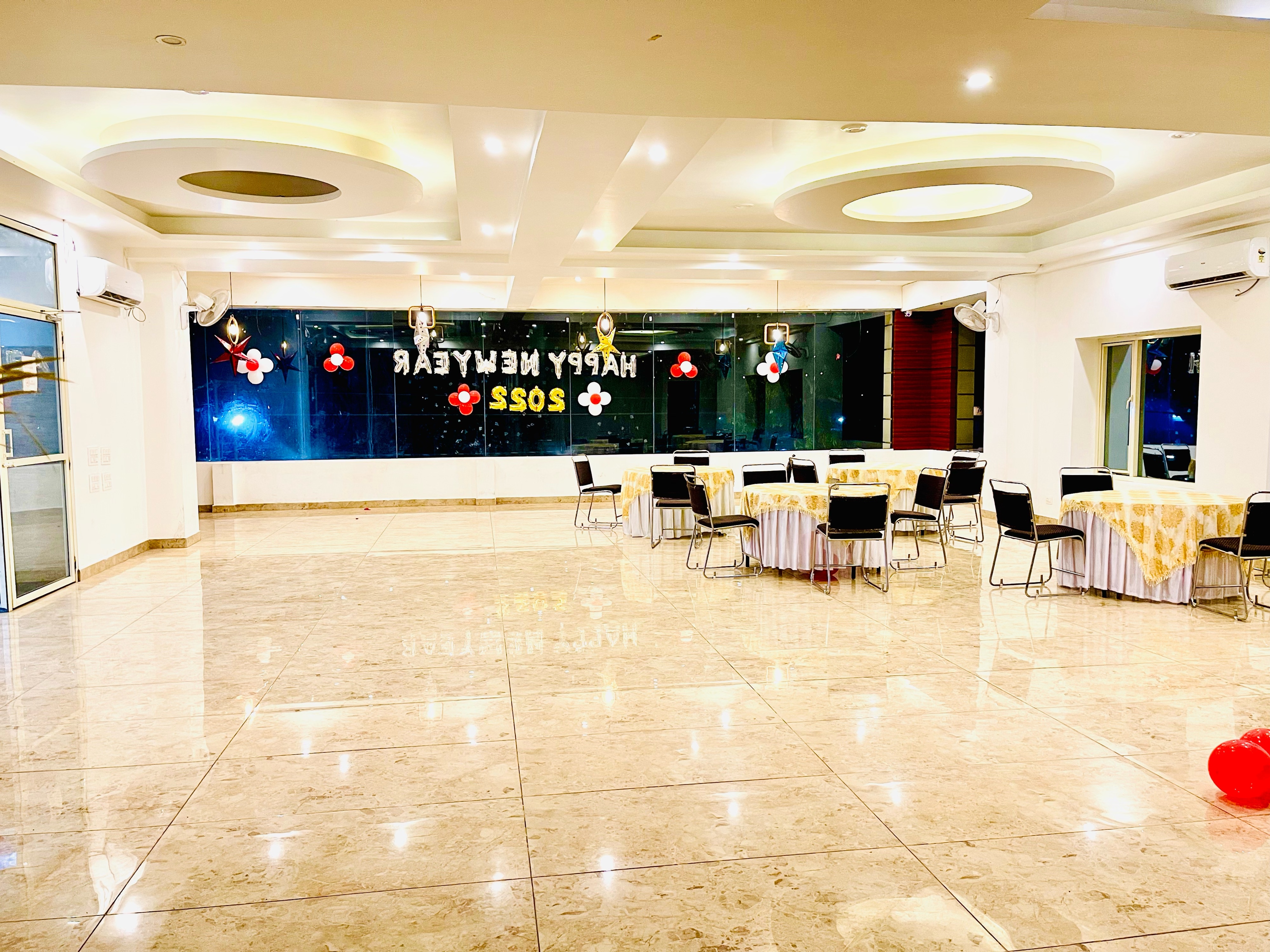 Main gallery