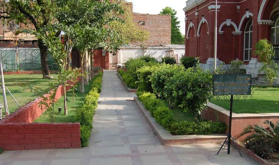 Allahabad Regency Hotel - Tap to explore photos