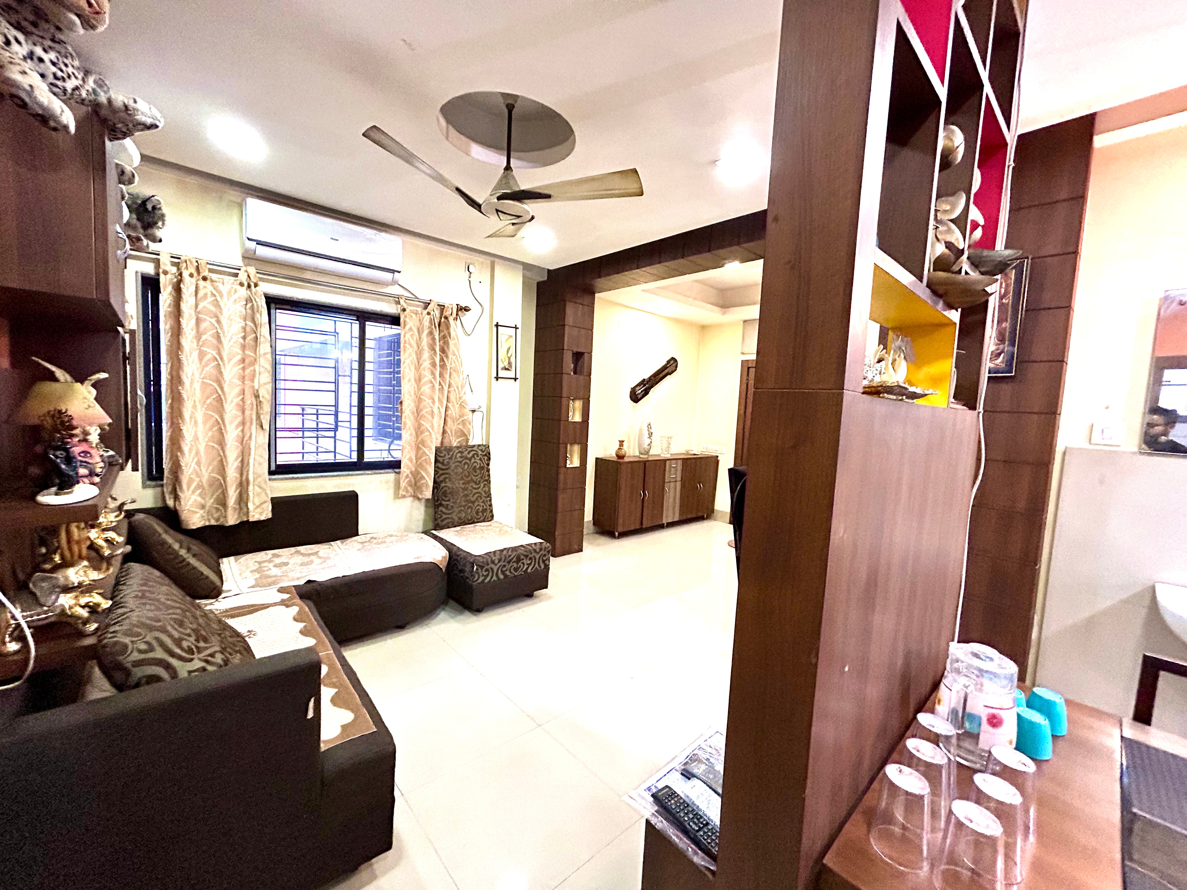 Luxury 3BHK Apt near Ruby Hospital and EM Bypass - Tap to explore photos
