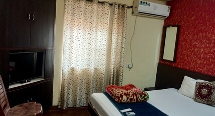Hotel Geetanjali St Bus Stand Panvel Room Type - Ac Room