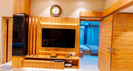 Janaki Villa | Entire 2BHK Luxury Bungalow Room Type - Janaki Villa | Entire 2BHK Luxury Bungalow