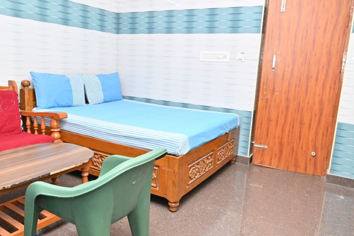 Hotel MK Paradise - Tap to explore photos