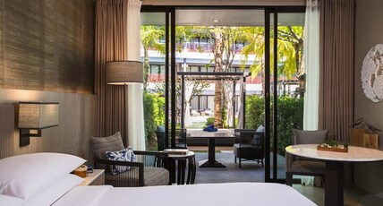 Phuket Marriott Resort and Spa, Nai Yang Beach Room Type - Guest room, 1 King, Garden view, Pool cabana