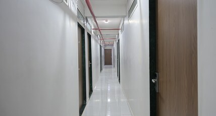 Lexora Hotel Room Type - Suite Room