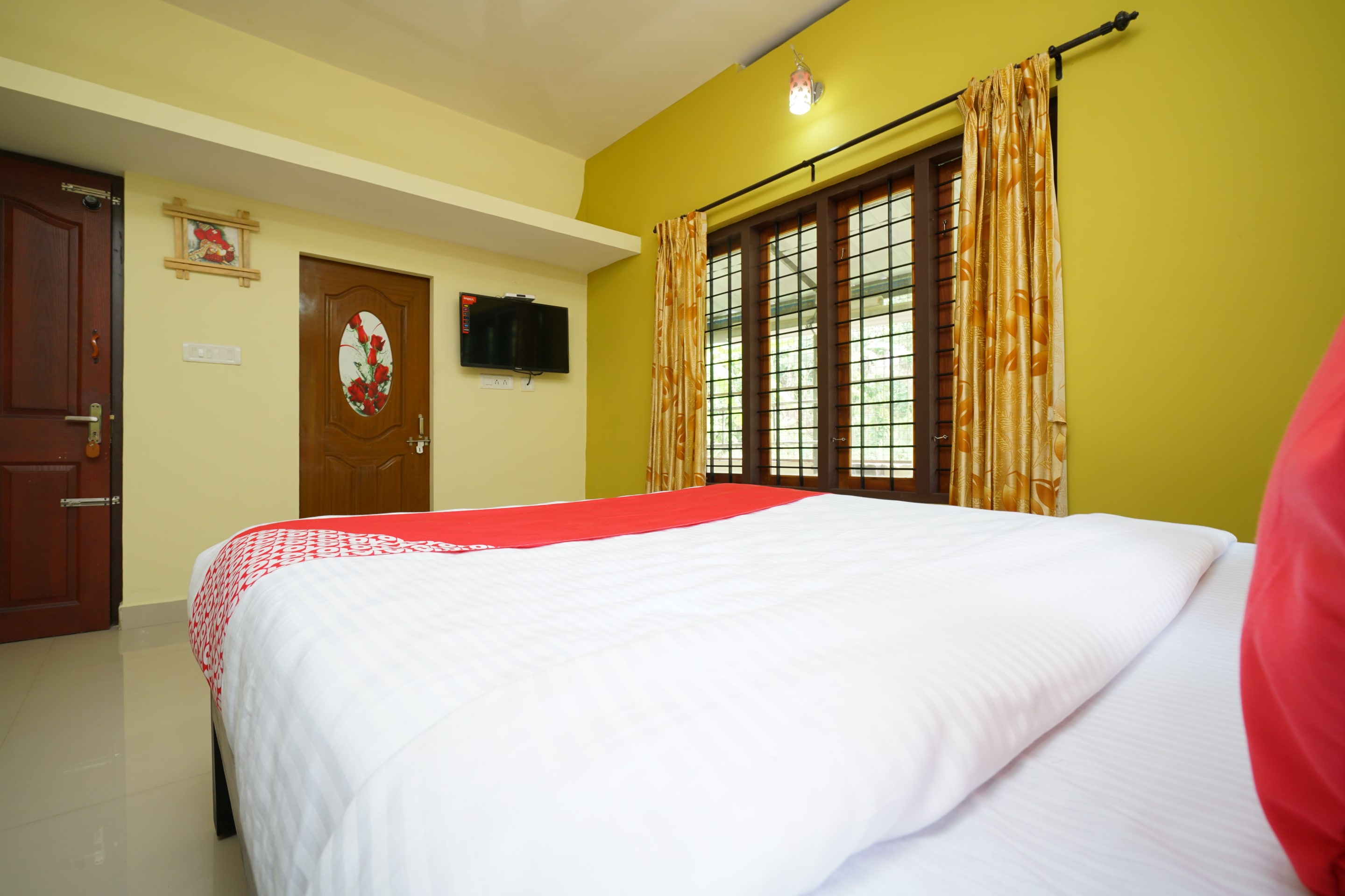 Hotel O Eden Residency - Tap to explore photos