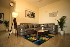 Skydeck Apartment |2BHK Near Taj by Homeyhuts