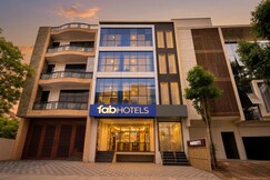 FabHotel Maruti - Near Jawahar Circle, Patrika Gate