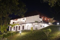 Silver Hills Holiday Homes