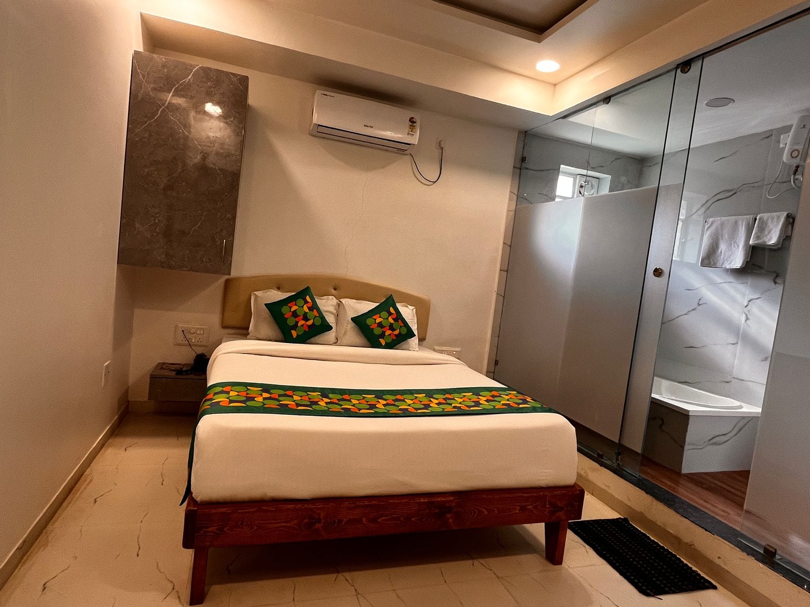 Hotel Aaditya Inn (6 Km from Hinjawadi Phase 1) - Tap to explore photos