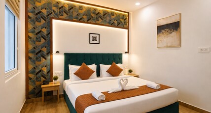 Hotel Silver Saffron Peeragarhi New Delhi Room Type - Deluxe Room Hotel Silver Saffron Peeragarhi New Delhi Room Type - Deluxe Room