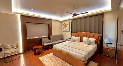 The Long D Hotel Surat Airport Rd Room Type - Executive Room