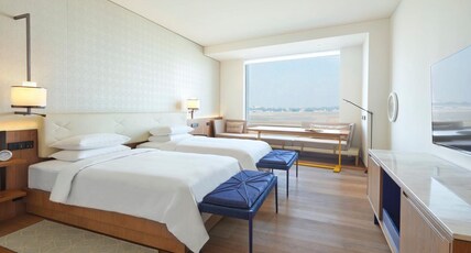 Andaz Delhi, by Hyatt Room Type - Andaz Twin-Runway View