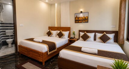 Sri Gopal Guest House Room Type - Super Deluxe Room