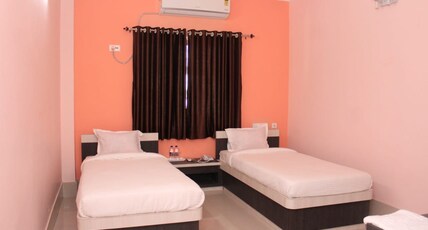 HOTEL GOBINDA Room Type - Deluxe Ac Room