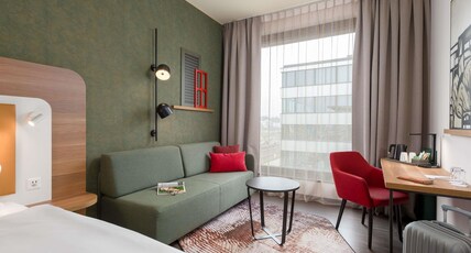 Mercure Zurich City Room Type - Superior room with 1 double size bed