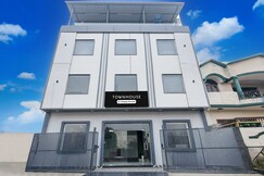 Super Townhouse GT Road Amritsar