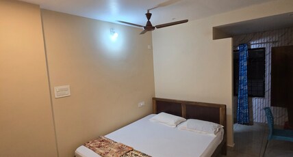 Manjushree Hotels Room Type - Double Room Non AC
