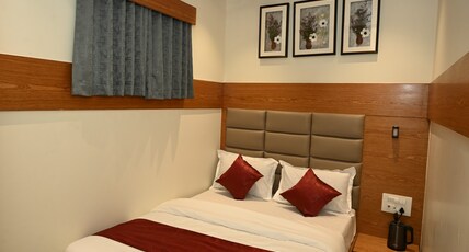 SUCHIETA INN HOTEL AND LODGING Room Type - Quadruple Room