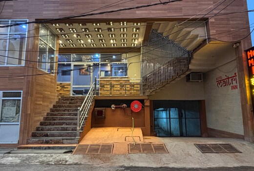 Hotel Maitri Inn