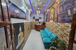 HOTEL BACHCHAN PALACE