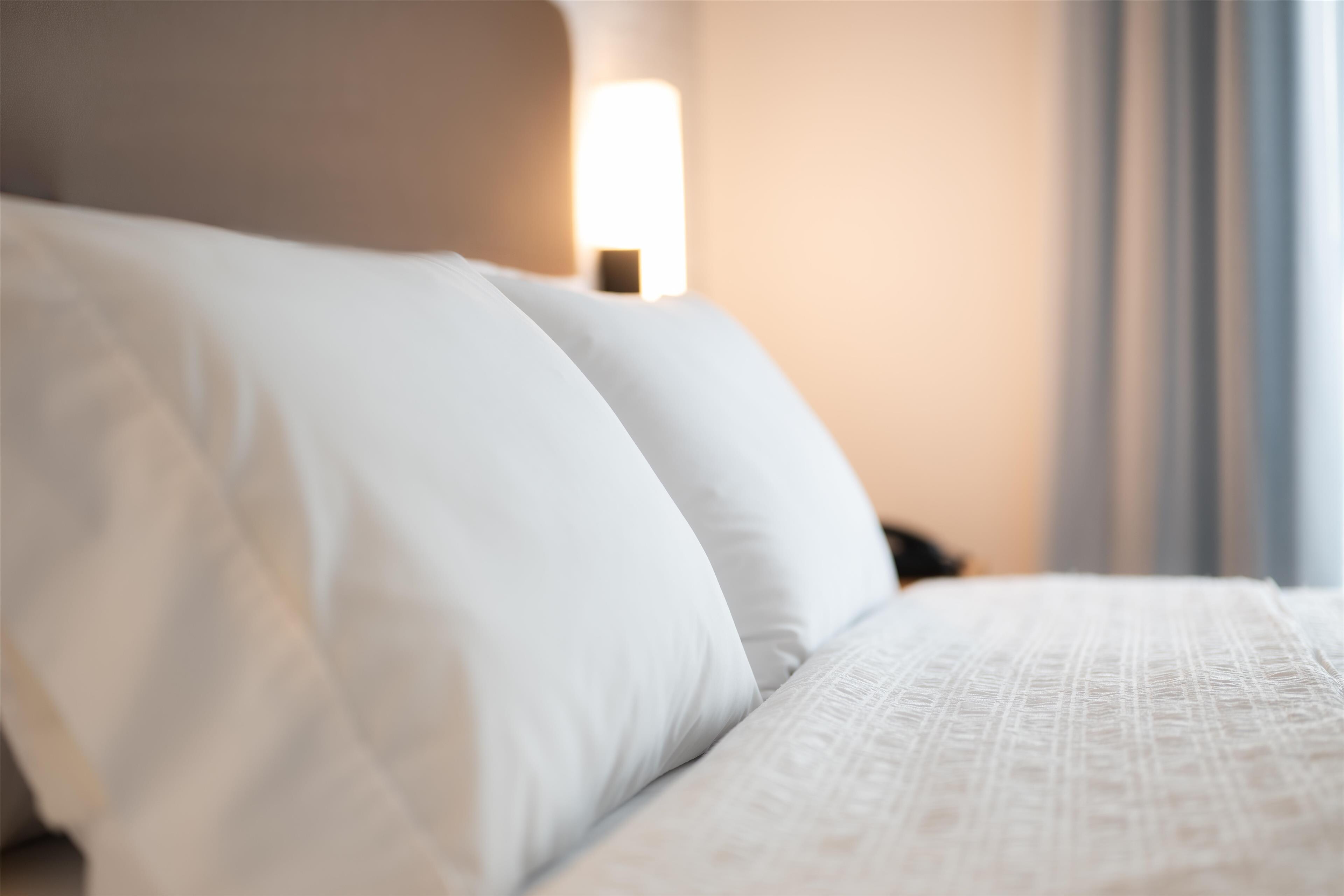 Hampton Inn & Suites by Hilton La Crosse Downtown - Tap to explore photos