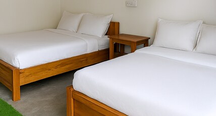 Lokane Experiences Room Type - King Size Suite Room With Mountain View