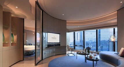 InterContinental Hotels BEIJING SANLITUN, an IHG hotel Room Type - Ambassador Suite Dining High Floor