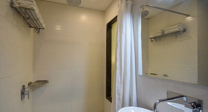 Hotel The Radiant Star Room Type - Superior Room