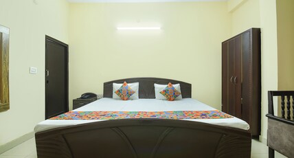 FabHotel Maharaja Palace Room Type - Executive Room